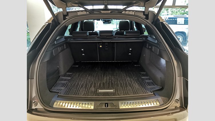 2025 認定中古車 Land Rover Range Rover Velar Charente Grey 2.0L AJ200P Hi PHEV ダイナミックSE　P400e