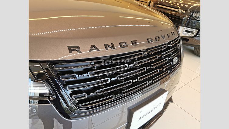 2025 認定中古車 Land Rover Range Rover Velar Charente Grey 2.0L AJ200P Hi PHEV ダイナミックSE　P400e
