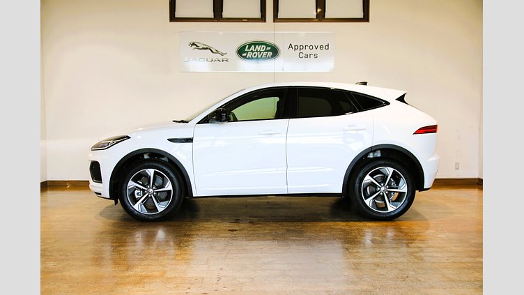2025 認定中古車 Jaguar E-Pace Fuji White 2.0 litre i4D​ R-Dyanamic SE D200