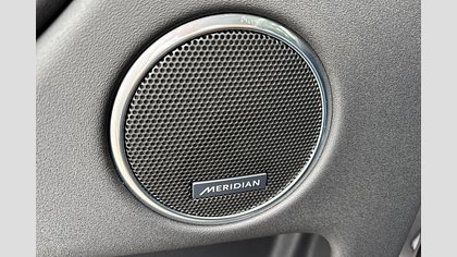 Discovery Sport 16