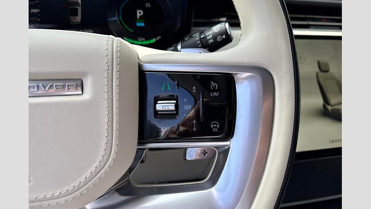 2023 Approved Land Rover Range Rover Belgravia Green PHEV P550e Autobiography