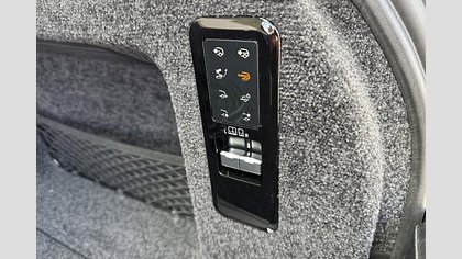 Range Rover 9