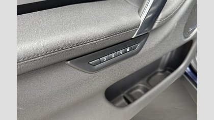 Discovery Sport 12