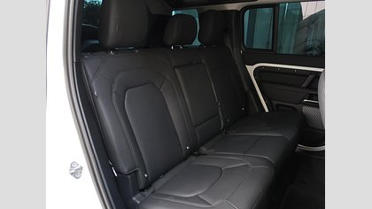 Defender 110 46