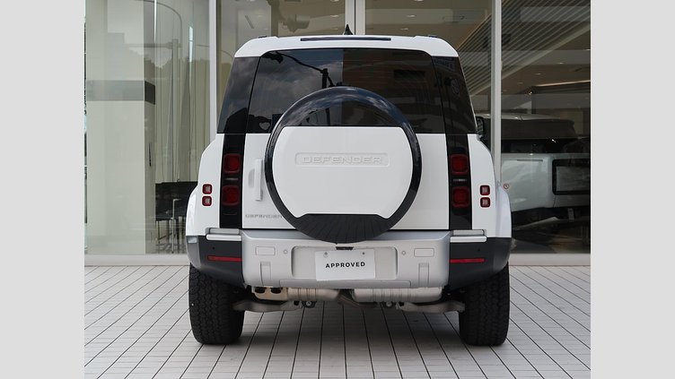 2023 認定中古車 Land Rover Defender 110 フジホワイト D300 AWD（AT） S