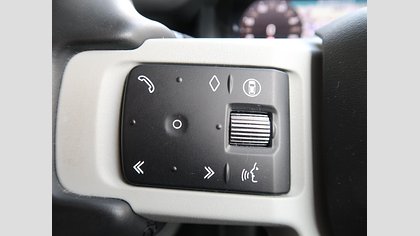 Defender 110 34