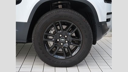 Defender 110 11