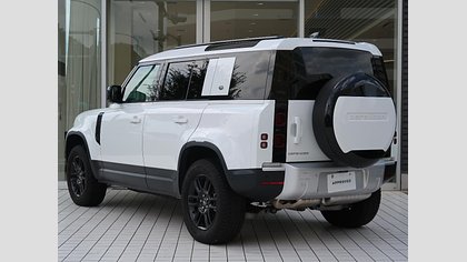 Defender 110 6