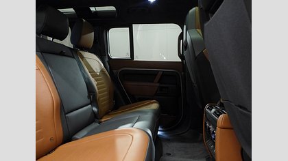 Defender 110 29