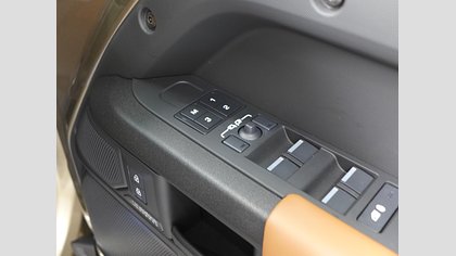 Defender 110 16