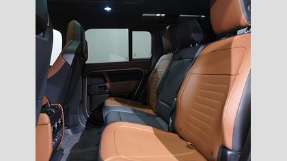 Defender 110 32