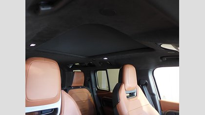 Defender 110 7