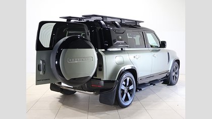Defender 110 18