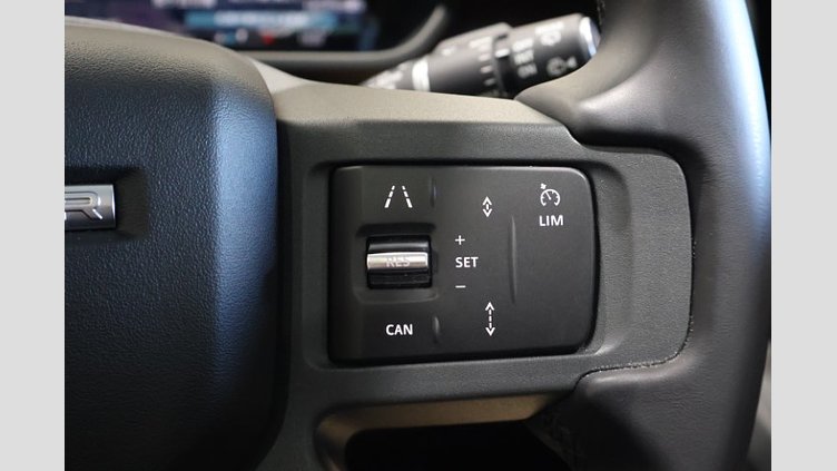 2023 認定中古車 Land Rover Defender 110 パンゲアグリーン D300 AWD（AT） X-DYNAMIC HSE