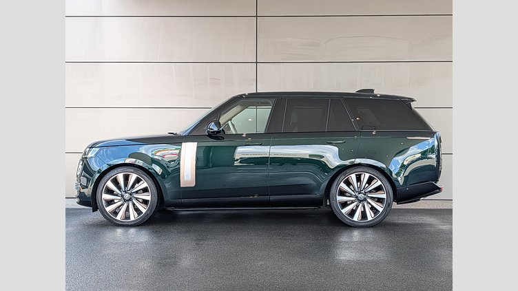 2023 認定中古車 Land Rover Range Rover British Racing Green - wykończenie gloss 615 AWD（AT） スタンダードホイールベース SV