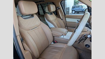 Range Rover 9