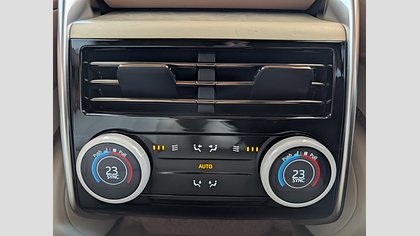 Range Rover 11