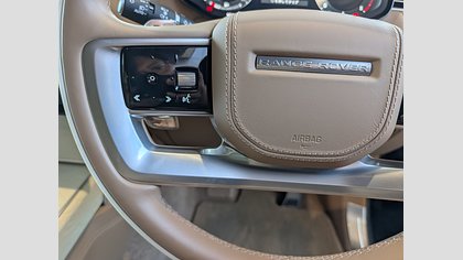 Range Rover 12