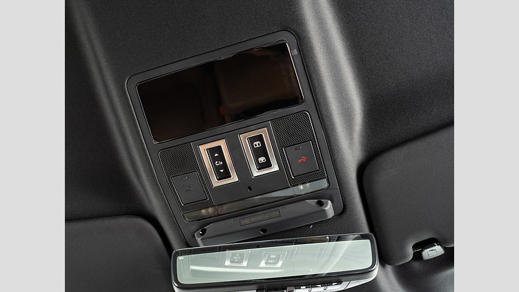 2025 認定中古車 Land Rover Defender 110 Santorini Black 3.0 litre i6D​ X-DYNAMIC HSE D350 エアサス　5人乗り