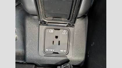 Defender 110 33