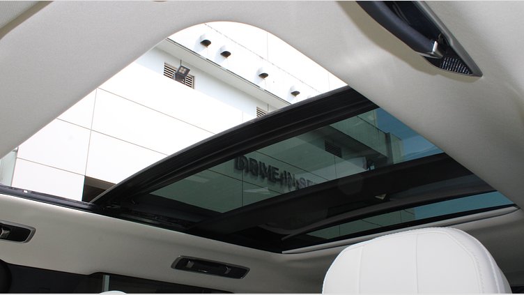 2023 認定中古車 Land Rover Range Rover ヴァレジネブルー D300 AWD MHEV（AT） スタンダードホイールベース HSE