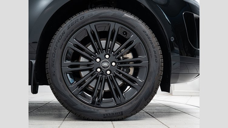 2024 認定中古車 Land Rover Range Rover Evoque サントリーニブラック D200マイルドハイブリッド（ディーゼル） S　D200