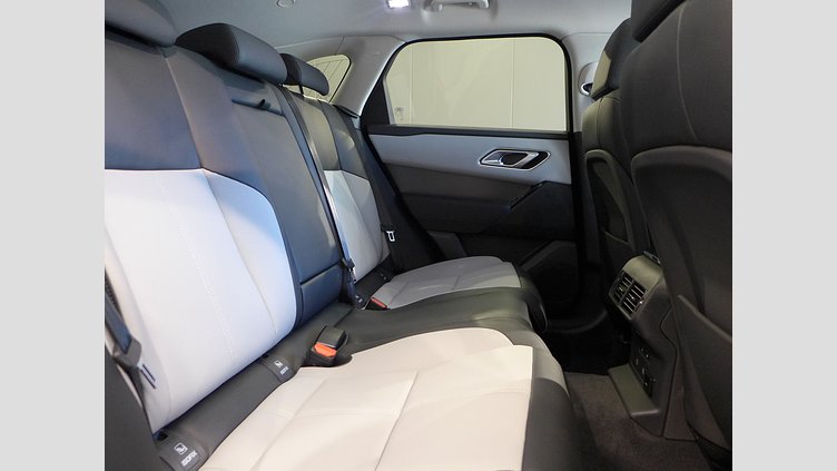 2024 認定中古車 Land Rover Range Rover Velar オストゥーニパールホワイト P400eプラグインハイブリッド（ガソリン） スタンダードホイールベース Dynamic SE