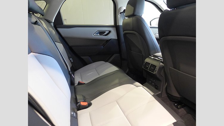 2024 認定中古車 Land Rover Range Rover Velar オストゥーニパールホワイト P400eプラグインハイブリッド（ガソリン） スタンダードホイールベース Dynamic SE