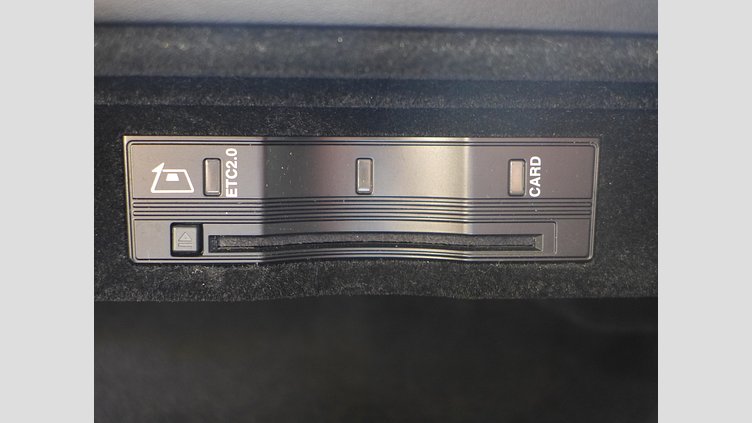 2025 認定中古車 Land Rover Range Rover Sport アイガーグレイ D300マイルドハイブリッド スタンダードホイールベース Dynamic SE