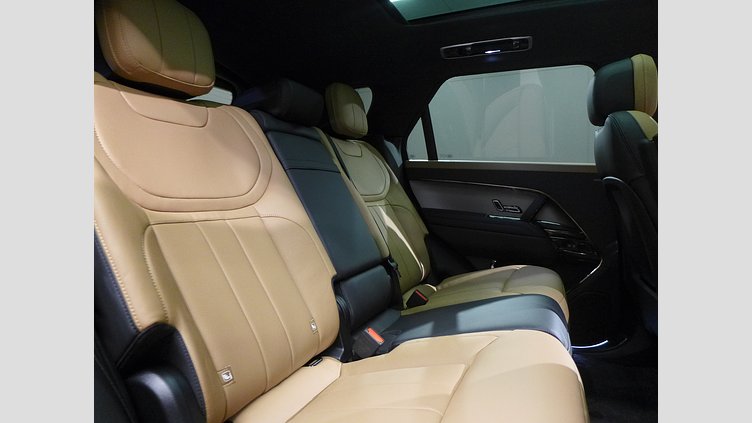2025 認定中古車 Land Rover Range Rover Sport アイガーグレイ D300マイルドハイブリッド スタンダードホイールベース Dynamic SE