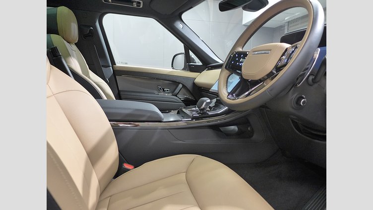 2025 認定中古車 Land Rover Range Rover Sport アイガーグレイ D300マイルドハイブリッド スタンダードホイールベース Dynamic SE
