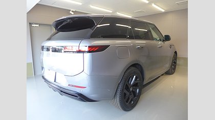 Range Rover Sport 64
