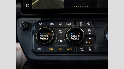 Defender OCTA 17