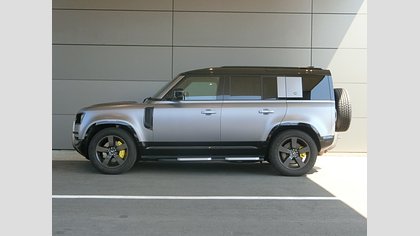 Defender 110 5