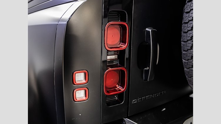2025 Approved Land Rover Defender 110 Santorini Black AWD 3.0D SE X-Dynamic (D250)