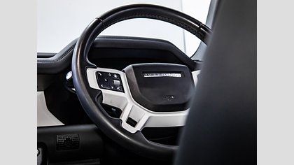 Defender 110 18
