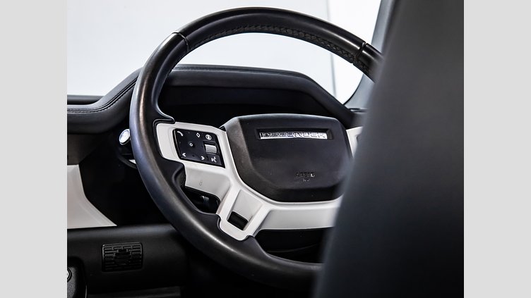 2025 Approved Land Rover Defender 110 Santorini Black AWD 3.0D SE X-Dynamic (D250)