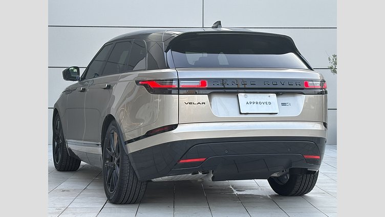 2025 認定中古車 Land Rover Range Rover Velar バトゥミゴールド D200マイルドハイブリッド（ディーゼル） スタンダードホイールベース Autobiography