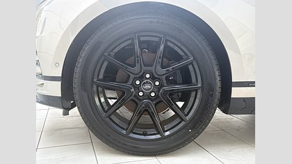 Range Rover Velar 8