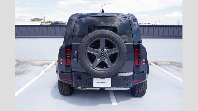 2025 認定中古車 Land Rover Defender 110 カルパチアングレイ D350 ディーゼルマイルドハイブリッド X-Dynamic SE