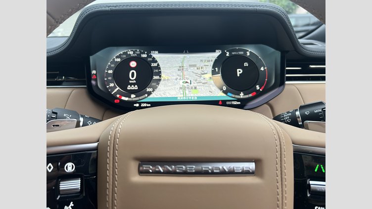 2025 認定中古車 Land Rover Range Rover Ostuni Pearl White 3.0 litre i6D​ SWB D350 SE