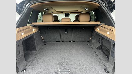 Range Rover 37