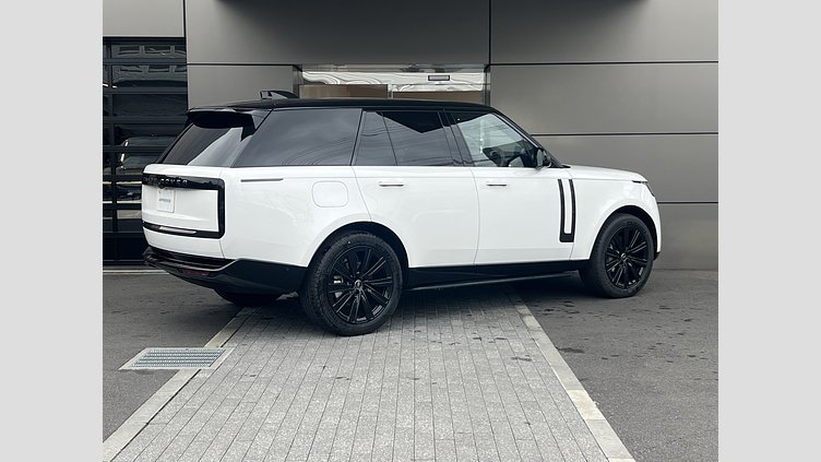2025 認定中古車 Land Rover Range Rover Ostuni Pearl White 3.0 litre i6D​ SWB D350 SE