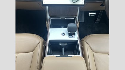 Range Rover 23