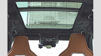 F-Pace 9