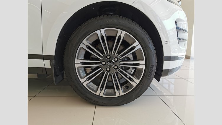 2025 認定中古車 Land Rover Range Rover Evoque フジホワイト D200マイルドハイブリッド（ディーゼル） SWB DYNAMIC SE