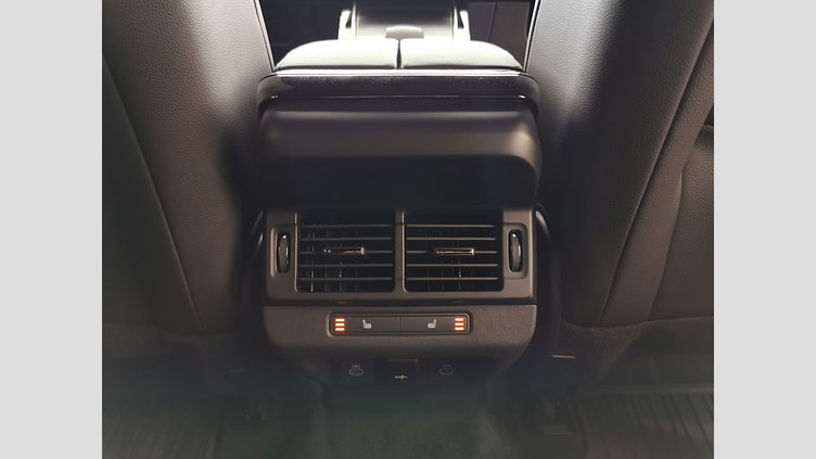 2025 認定中古車 Land Rover Range Rover Evoque フジホワイト D200マイルドハイブリッド（ディーゼル） SWB DYNAMIC SE