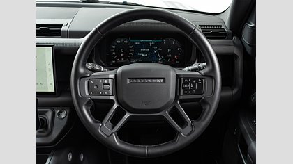 Defender 110 23