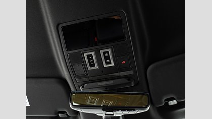 Defender 110 6