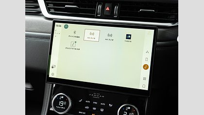F-Pace 25
